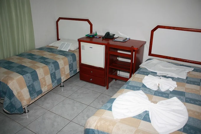 Interior do apartamento Luxo do Lagos Hotel